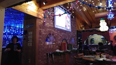 Photos of Bungalow Inn