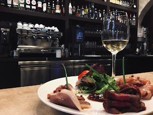 Photo n°3 de LMDF - La Maison du Fumoir à Aigues-Mortes (Traiteur)