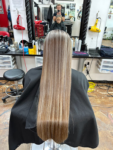 Marcus Taylor Salon - Thumbnail