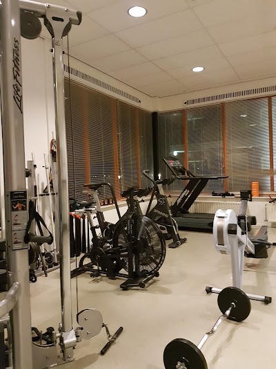 Photos of XLPRO personal training, groepsfitness, leefstijlcoach