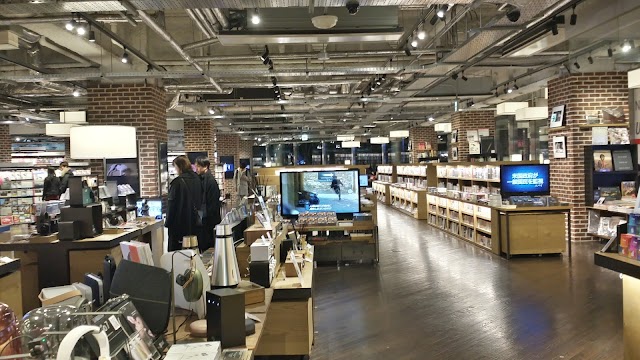 TSUTAYA TOKYO ROPPONGI店