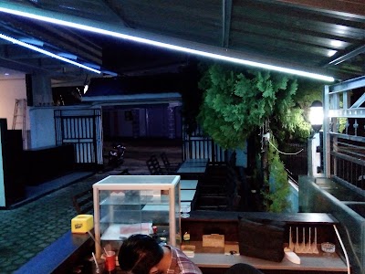 Photos of white garden