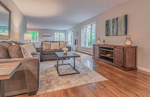 White Fence Homes, Inc. - Thumbnail