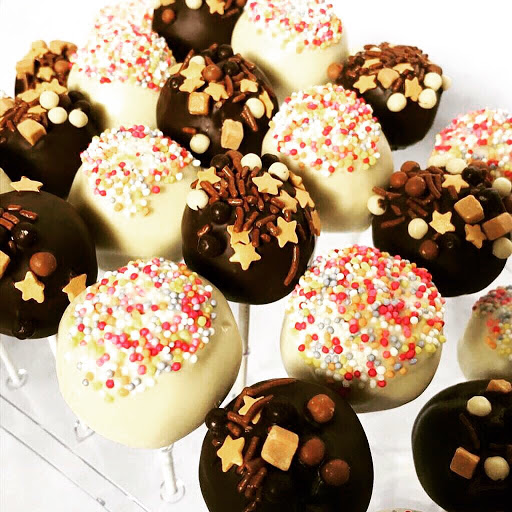 Glorious Little Cakes - Thumbnail