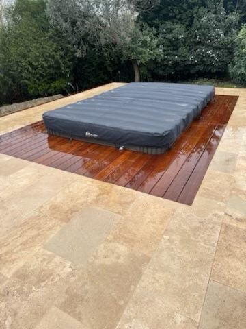 Photo de Sundance Spas Paris à Louveciennes (78430)