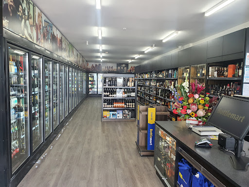 Pinewood Bottlemart - Thumbnail