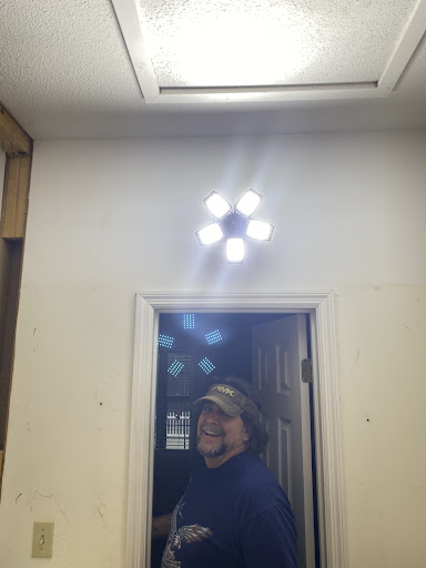 Donnie’s handyman service - Thumbnail