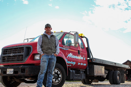Alexander's Towing - Visual