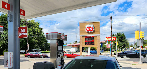 Roxy Gas & Snacks - Thumbnail
