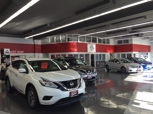 Valley Nissan Gallery - United States