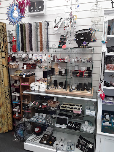 Maggies Hippylicious Dreams Gallery - United Kingdom