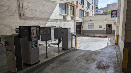 Palladium iParkit Garage - Thumbnail