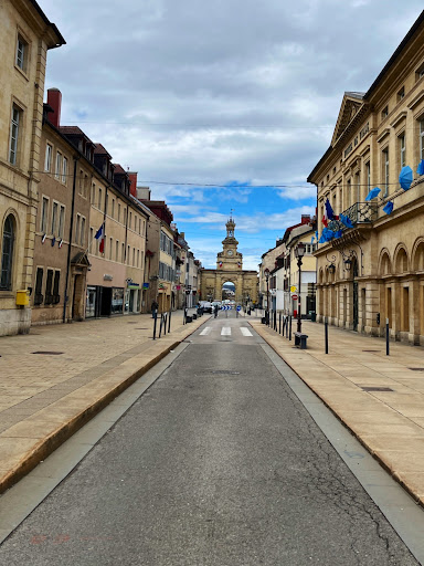 Porte Saint Pierre Gallery - France