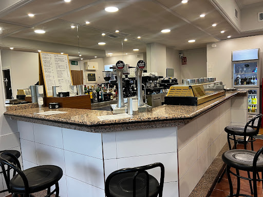 Cafe Bar Oh La La Gallery - Spain