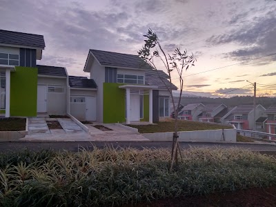 Photos of Hospital Cijantung Kesdam Jaya