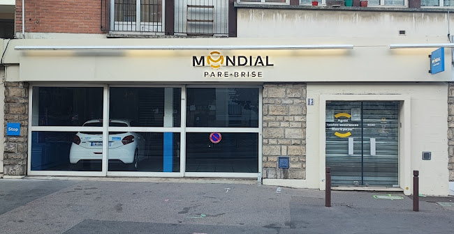 Mondial Pare-Brise Versailles