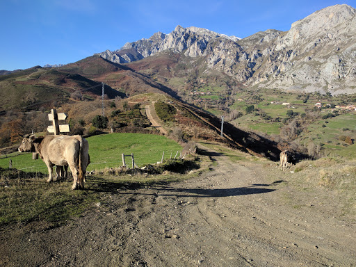 Corral de los Moros Gallery - Spain