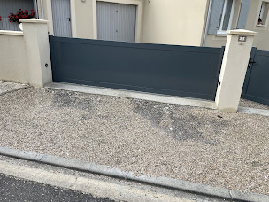 Photo n°8 de MCP Artisan Peintre à Saint-André-de-Cubzac (Peintre en bâtiment)