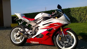 Photo n°7 de MOTO.TUNING84 à Carpentras (Magasin de pièces et d'accessoires pour motos)