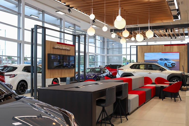 Vertu Toyota Doncaster photo 2