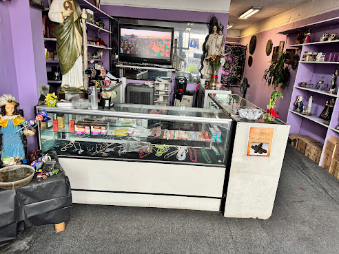 Botanica La Merced by null