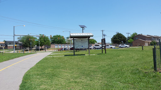West River Trail Head Parking Gallery - United States