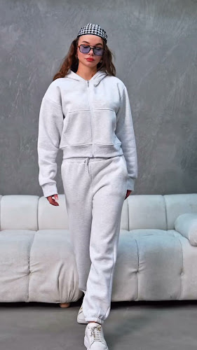 NY Fashion Greece & Cyprus - Πασαρώνα