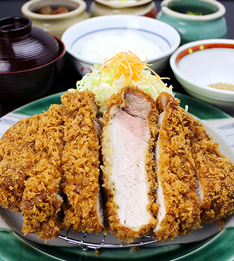 厚切りとんかつ よし平 キーノ和歌山店