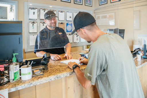 Heath's Auto Service - Flagstaff Gallery - United States