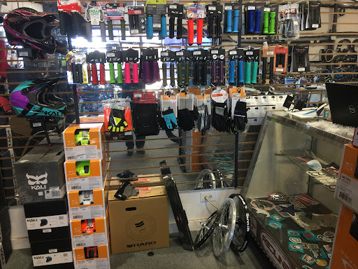 B & G Cyclery Inc - Thumbnail