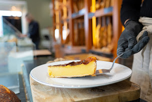 Photo n°26 de MAISON CORGET à Villette-d'Anthon (Pâtissier spécialisé dans les gâteaux de mariage)