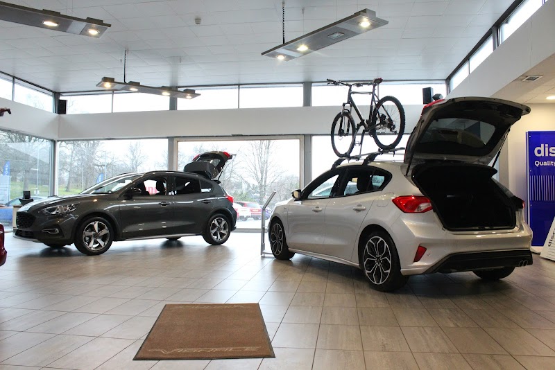 Peoples Ford Falkirk photo 2