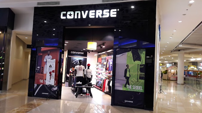 Converse Gandaria City, Author: Natalia Yorianda