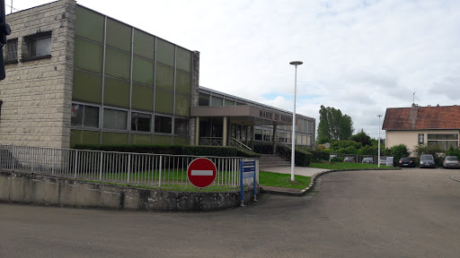 Mairie de Paron - Thumbnail