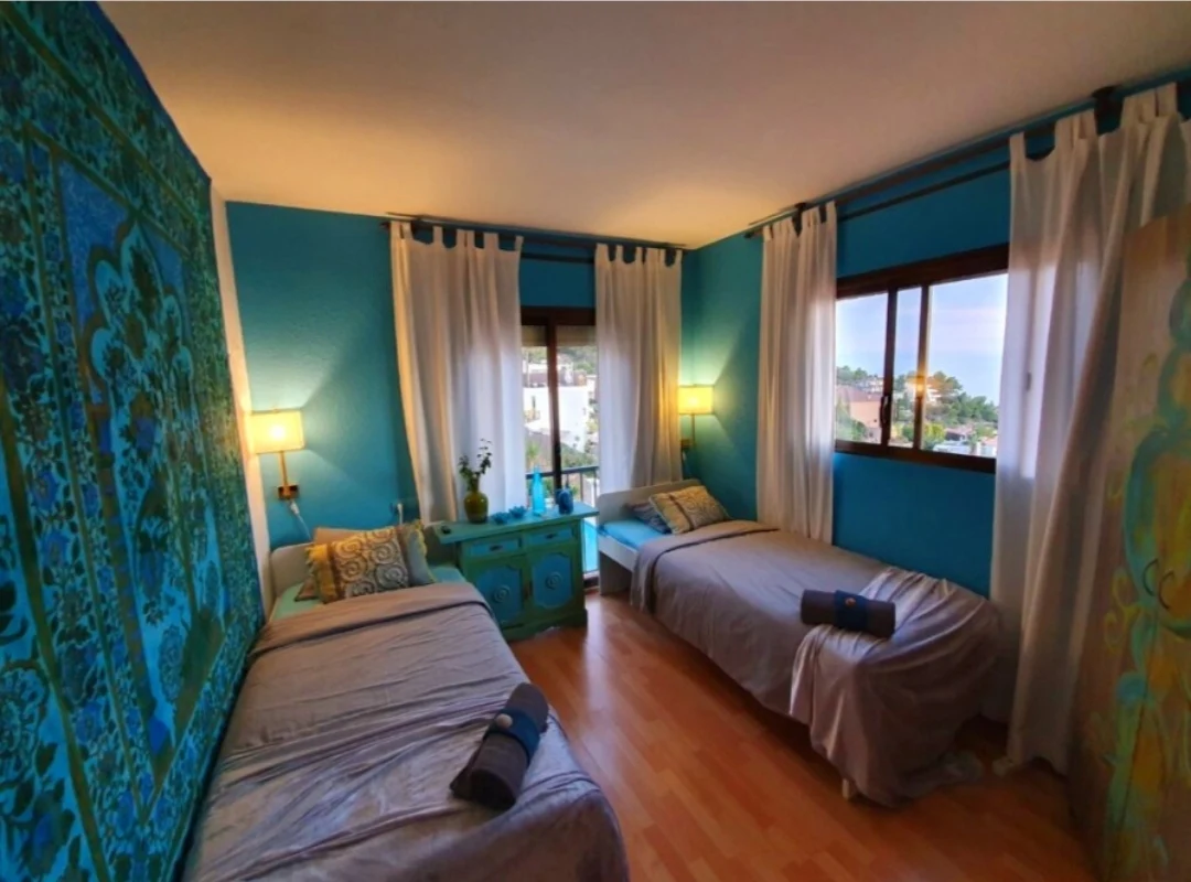 Ashram Villa Sunshine