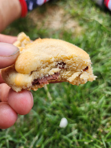 Lacey Bakes - Visual