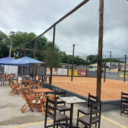 XPERIENCE ARENA GUARÁ: Esportes na areia, beach tennis, futvolei, vôlei, funcional, bar e restaurante em Guaratinguetá SP.