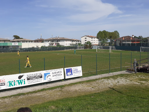 Campo Calcio Colceresa Mason