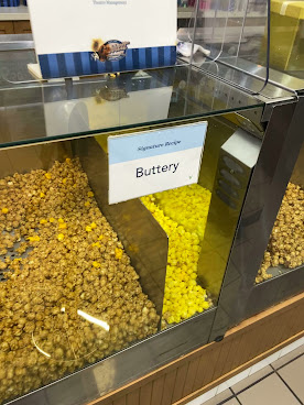 Garrett Popcorn Shops by null