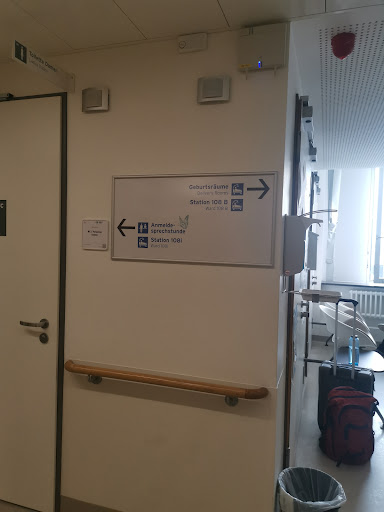 Klinik für Geburtsmedizin | Charité Campus Mitte