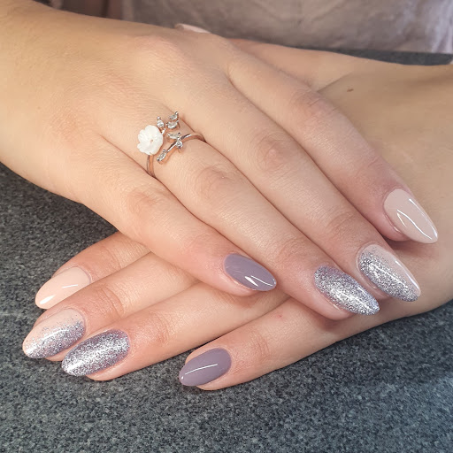 Morgane, Fée des ongles Yenne - Thumbnail