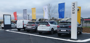 Photo n°11 de Renault Déols - Garage Aubert à Déols (Vendeur de voitures d'occasion)