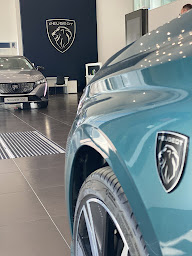 Photo n°5 de PEUGEOT STELLANTIS &YOU BORDEAUX LE BOUSCAT à Le Bouscat (Concessionnaire de véhicules à moteur)