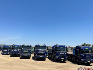 Photo n°1 de STLM à Saint-Jean-Bonnefonds (Service de transport)