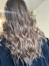 Photo n°13 de Camelia Coiff à Monteux (Salon de coiffure)