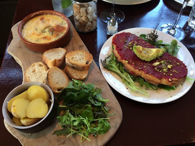 L'Atitude 51 Wine Cafe Ltd
