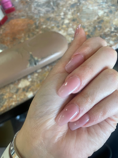 Ruby's Nails - Thumbnail
