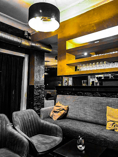 Bani's Lounge - Visual