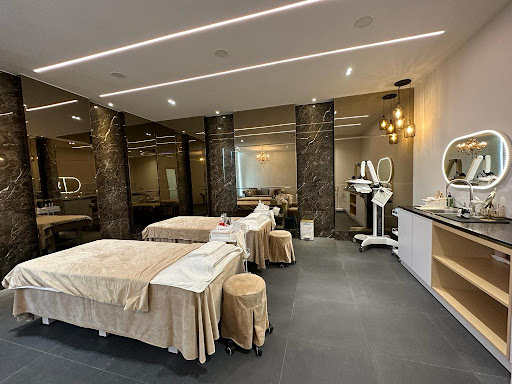 BH Clinic (Anti-Aging, Skin & Hair)