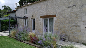 Photo n°7 de Les Gîtes du Bourg à Luchat (Lodge)